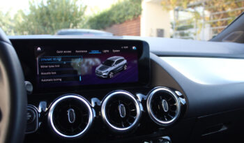 MERCEDES GLA 250e 218HP PLUG IN APPLE CAR PLAY LED CAMERA AYTOMATO DISTRONIC PLUS full