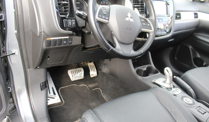 MITSUBISHI OUTLANDER 2.0 PHEV INSTYLE AYTOMATO ΟΡΟΦΗ NAVI PLUG IN 4WD full