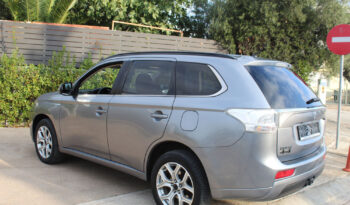 MITSUBISHI OUTLANDER 2.0 PHEV INSTYLE AYTOMATO ΟΡΟΦΗ NAVI PLUG IN 4WD full