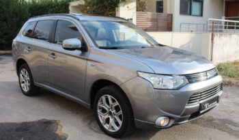 MITSUBISHI OUTLANDER 2.0 PHEV INSTYLE AYTOMATO ΟΡΟΦΗ NAVI PLUG IN 4WD full